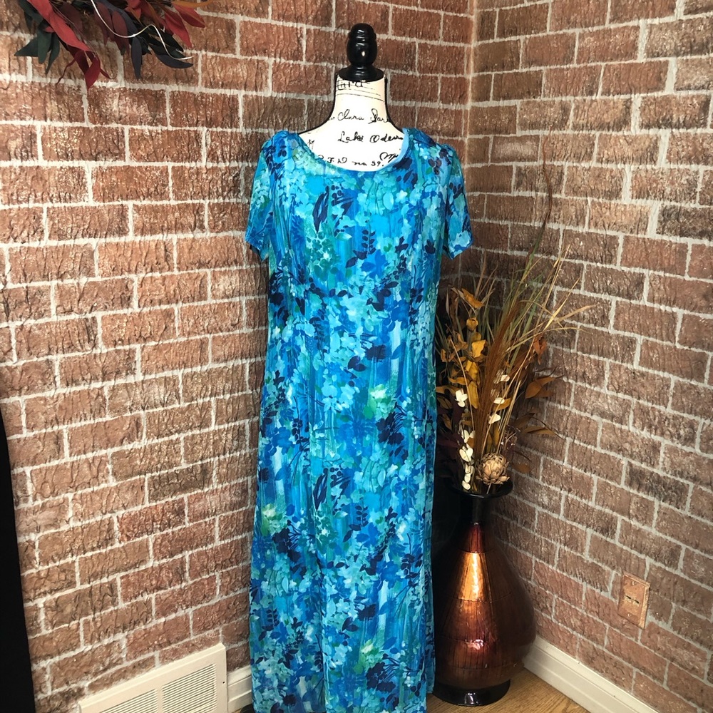 Melissa Collection Women’s Blue and Floral Dress Size 10